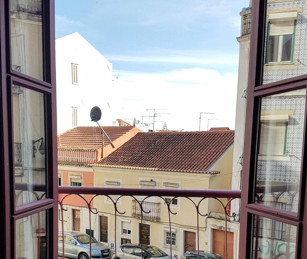 Comfort In Old Lisboa
